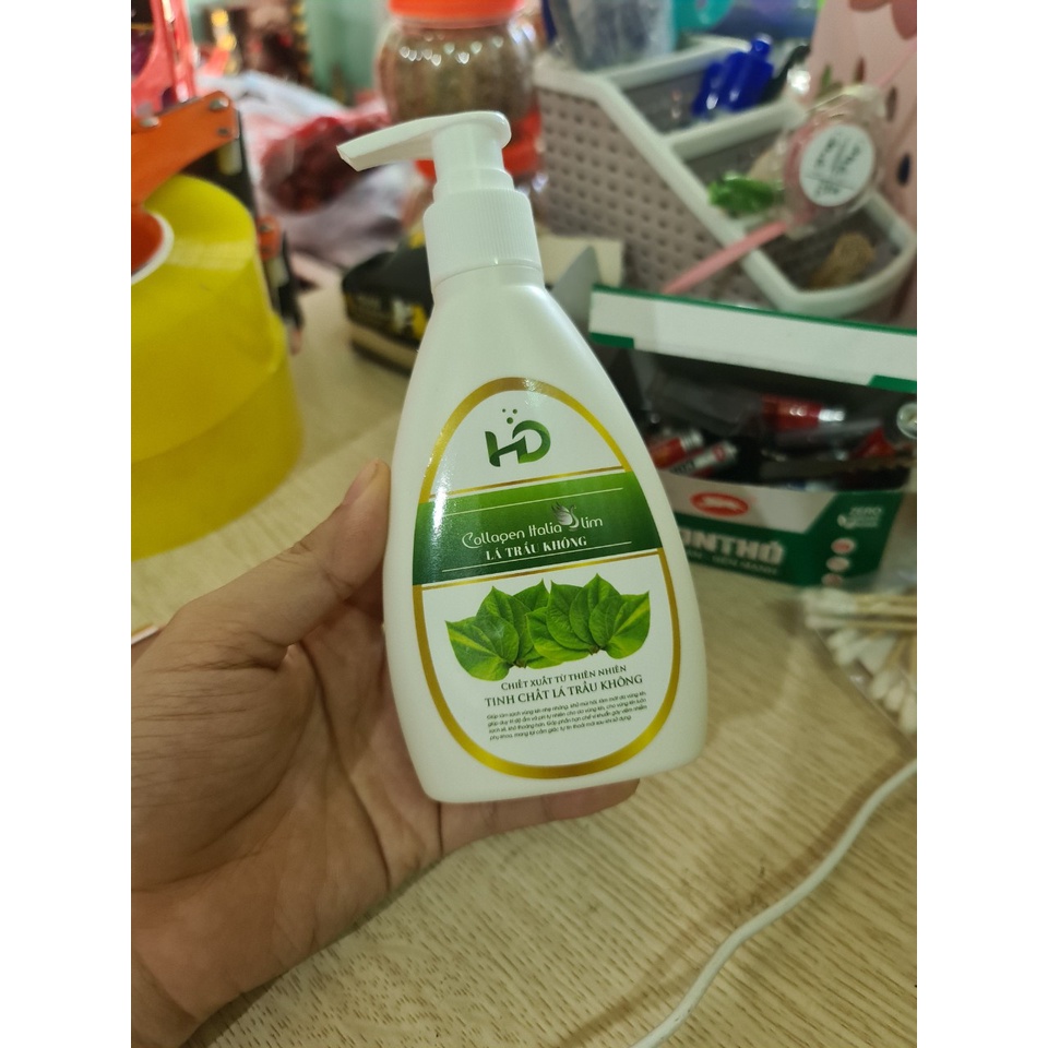 Dung Dịch Vệ Sinh Phụ Nữ Trầu Không Slim 150Ml