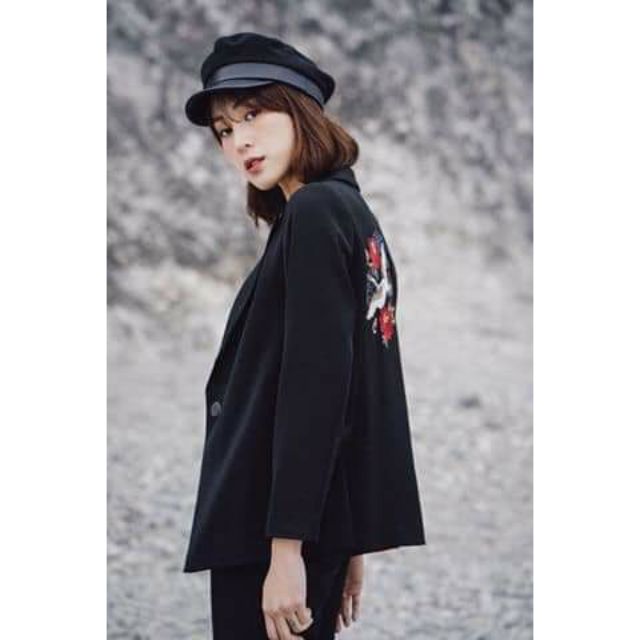 Pass áo Khoác Adore Dress size m