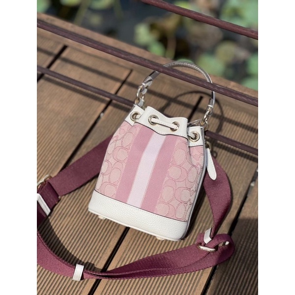 Túi Coach demspey bucket C5112 sale