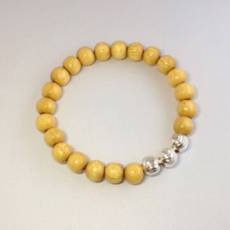 Vòng dâu tằm cho bé mix chuông bạc ta cho bé