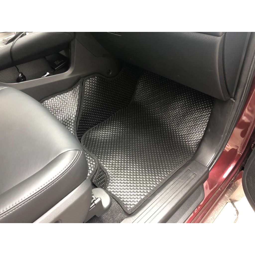 Thảm Lót Sàn Ô Tô KATA Cao Cấp Cho Xe Mitsubishi Pajero Sport  - Không mùi, Không ẩm mốc, Dễ dàng vệ sinh