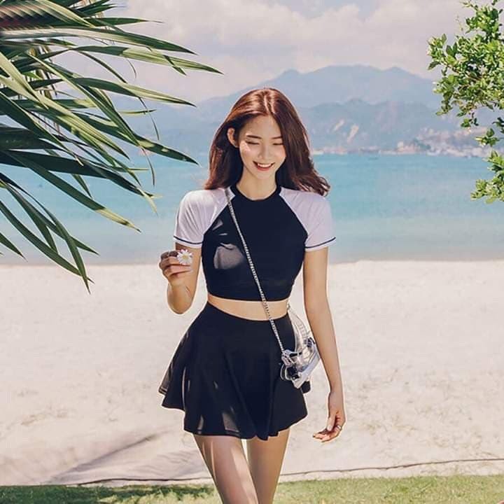[M,L,XL] Bikini 2 mảnh bộ đồ bơi nữ croptop usronnie phong cách hàn quốc quần dạng váy QP014