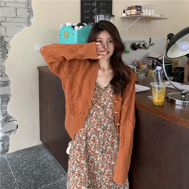 Set Trang Phục ULZZANG Váy Liền Hoa Nhí 2 Dây + Áo Khoác Cardigan Cho Bạn Nữ