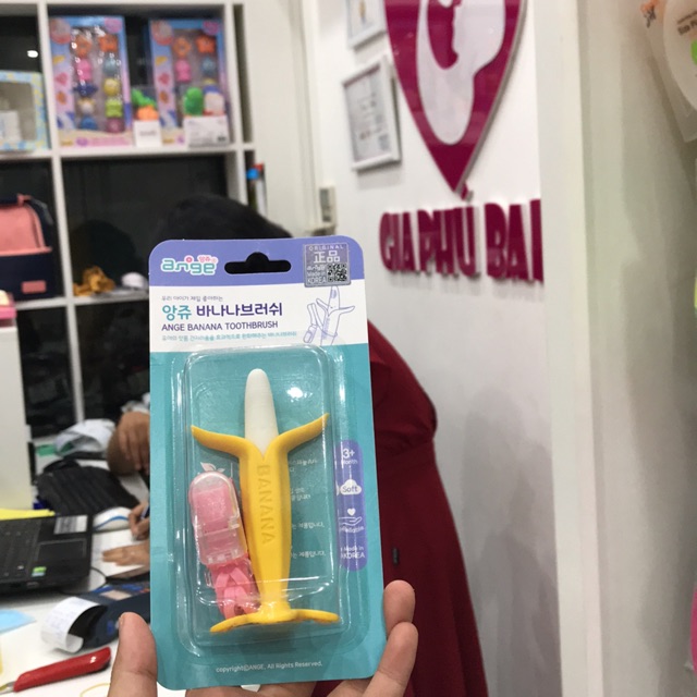 Gặm nướu chuối + dây đeo