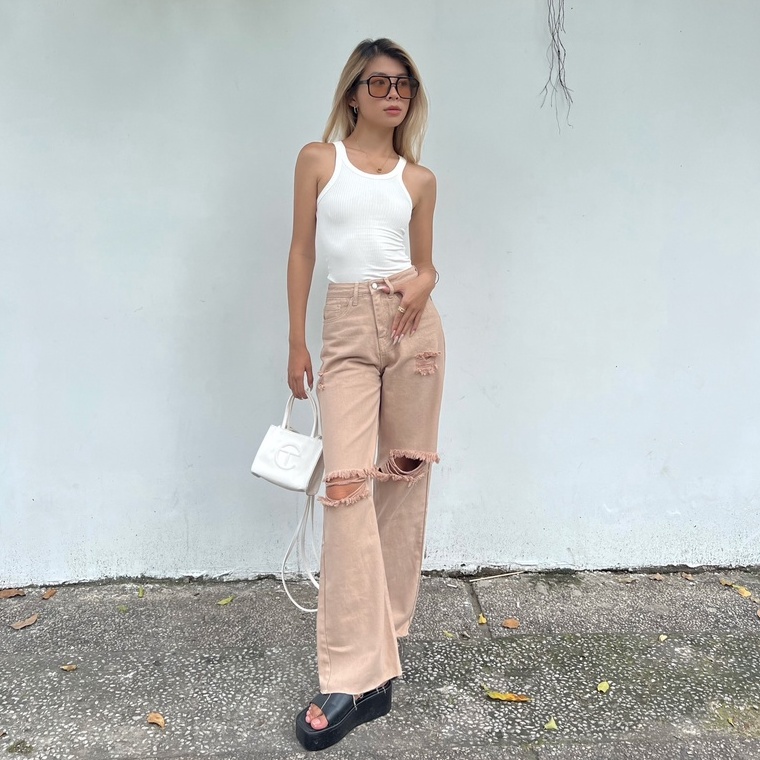 Quần jeans nữ rách gối màu kem nhạt, là min - RIPPED WIDE LEG JEANS - LATTE