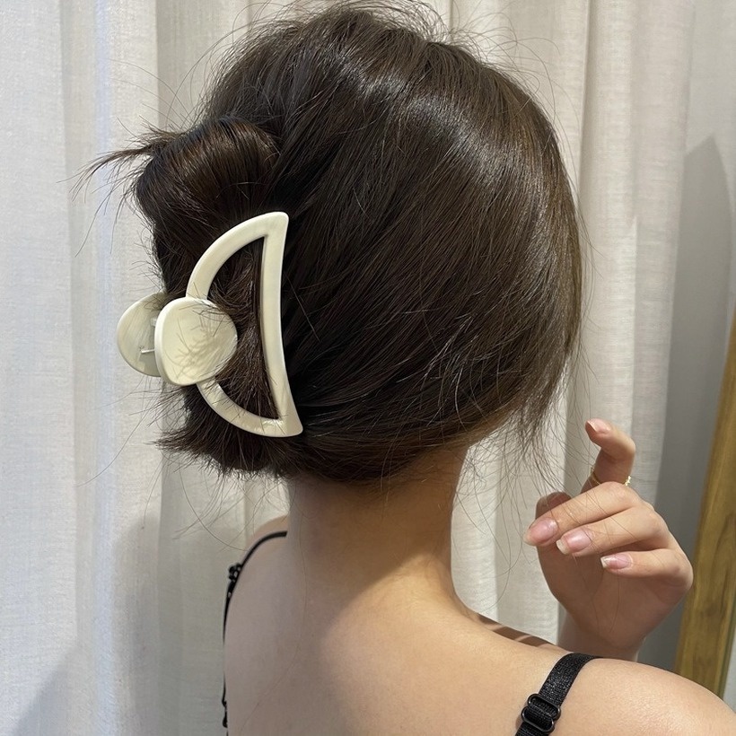 Kẹp Tóc Màu Kem Ngọt Ngào Dễ Phối Đồ Phong Cách Hàn Quốc Cho Nữ