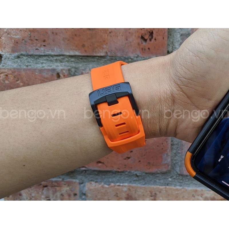 Dây đeo dành cho Apple Watch 40mm &amp; 38mm UAG Scout Silicone