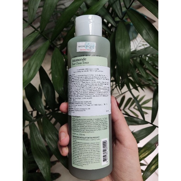 Nước cân bằng làm sạch dầu nhờn và làm dịu da mụn Mamonde Pore Clean Toner 250ml