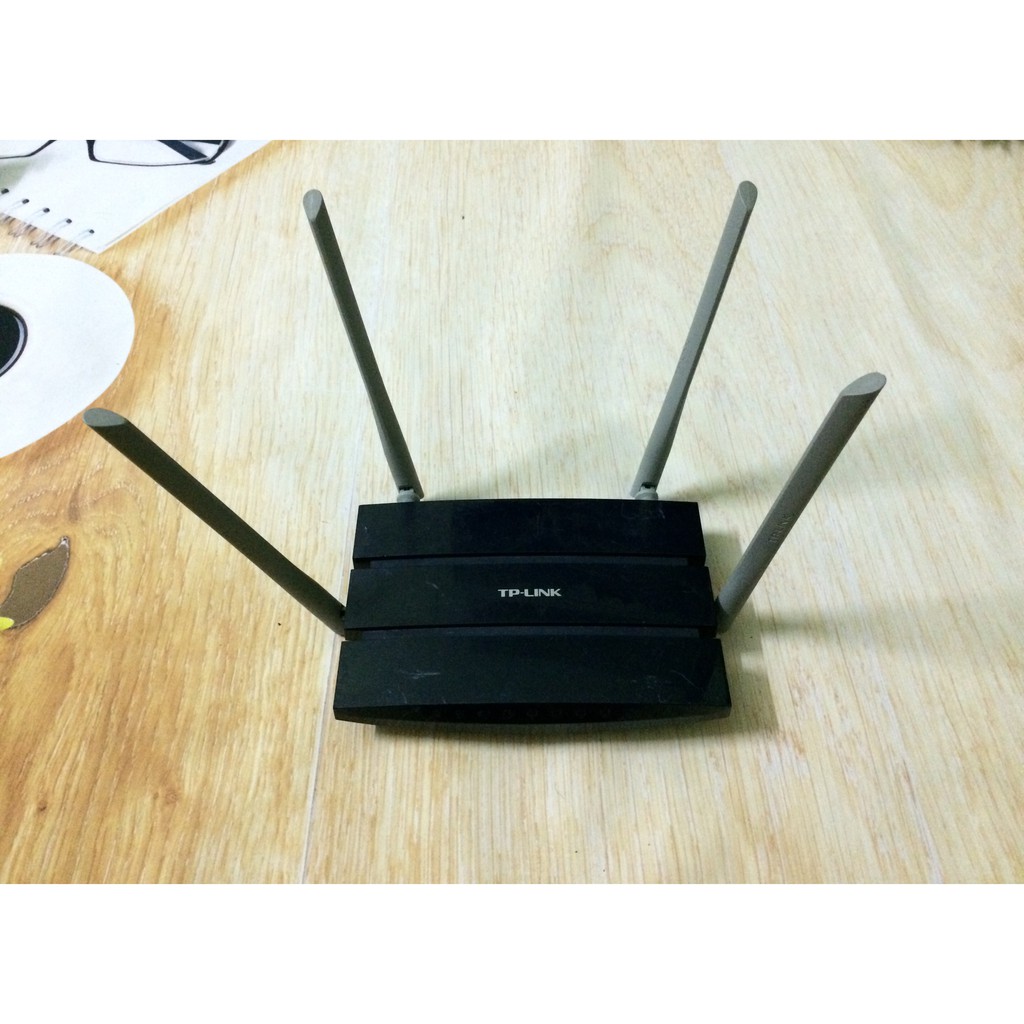 Bộ phát Wifi Tplink 4 râu Xuyên Tường 2 băng tần | BigBuy360 - bigbuy360.vn