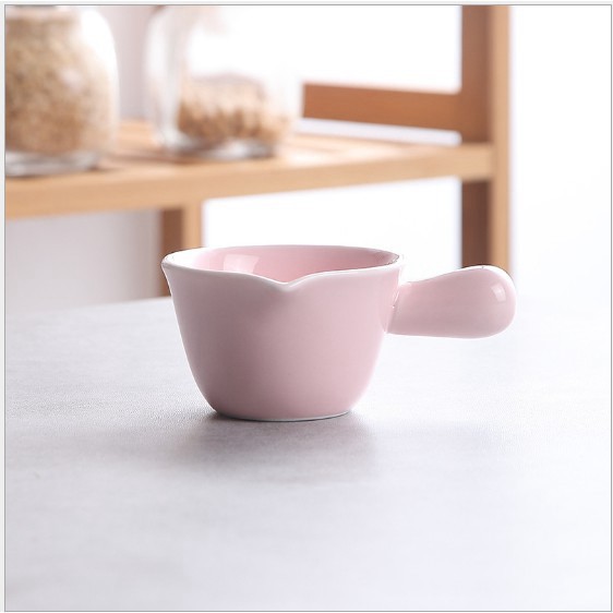 Bát sứ ăn dặm hình gáo tay béo 80ml - Nhiều màu