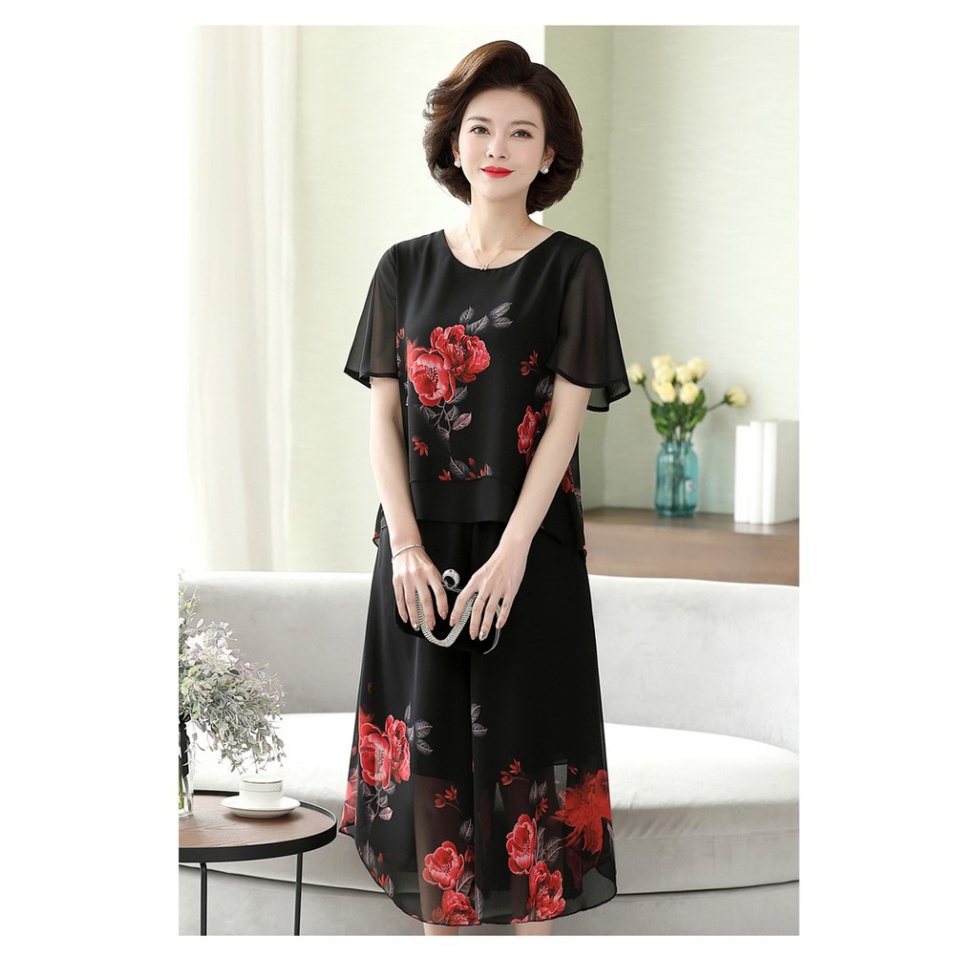 Bộ đồ trung niên nữ đi chơi đẹp. hoa hong moi 2