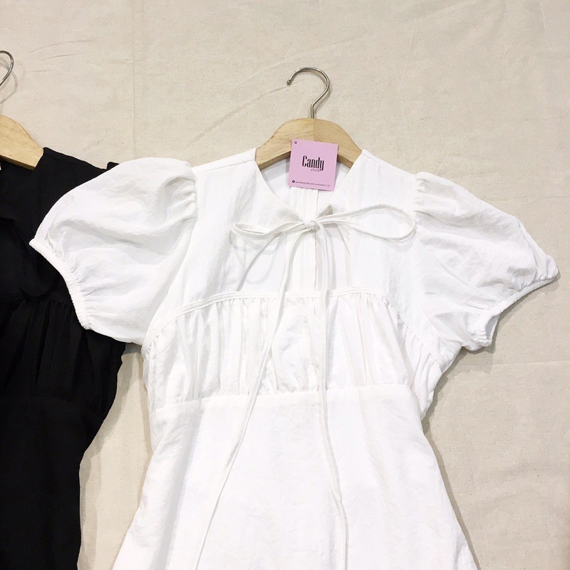 Váy ngắn nhún ngực cổ cột nơ | BigBuy360 - bigbuy360.vn