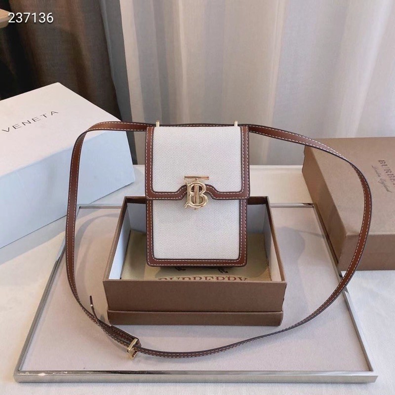 Túi đeo chéo Burberry cao cấp