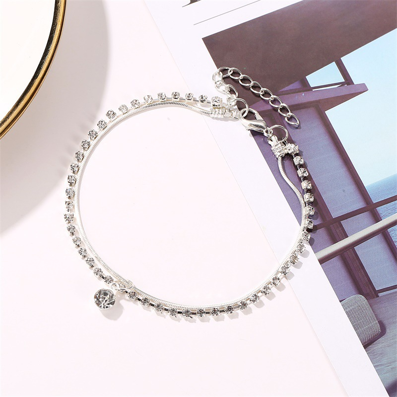 Lắc chân đính hạt phong cách Boho