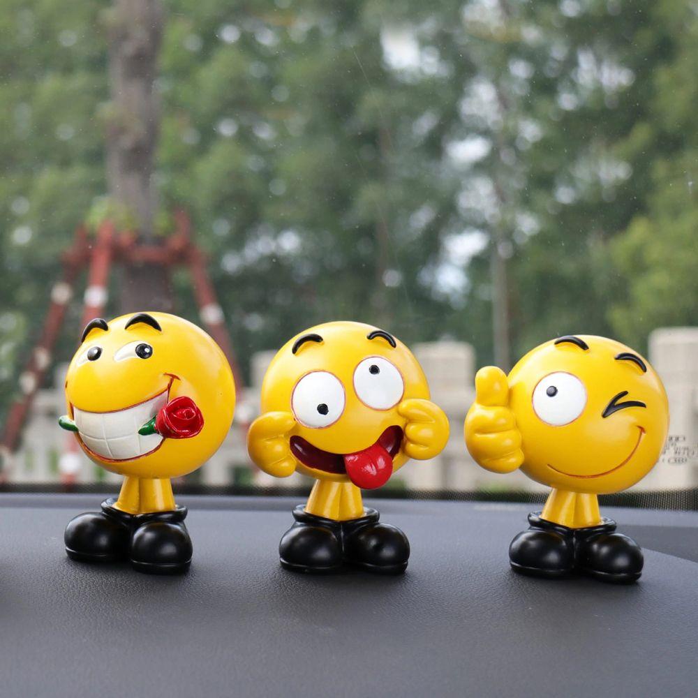 Mô Hình Búp Bê Hoạt Hình Lắc Đầu Sáng Tạo Vui Nhộn Trang Trí Xe Hơi