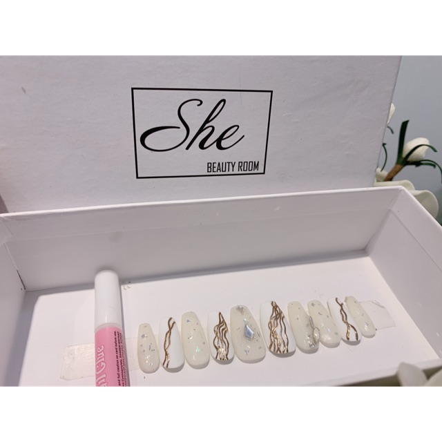 NAILBOX - Móng dán 050