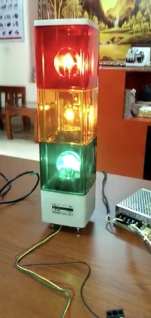 Đèn tháp 3 tầng ,đèn quay 3 màu 24 v