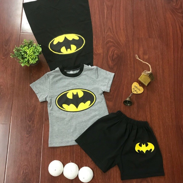 Bộ batman bé trai kèm khăn choàng