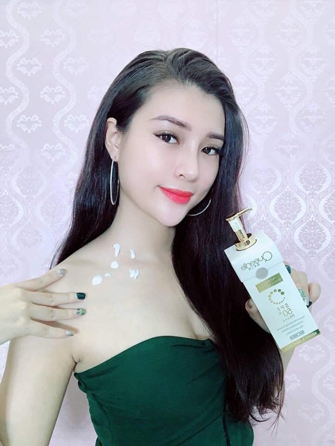 KEM BODY TRUYỀN TRẮNG QUEENIE SKIN