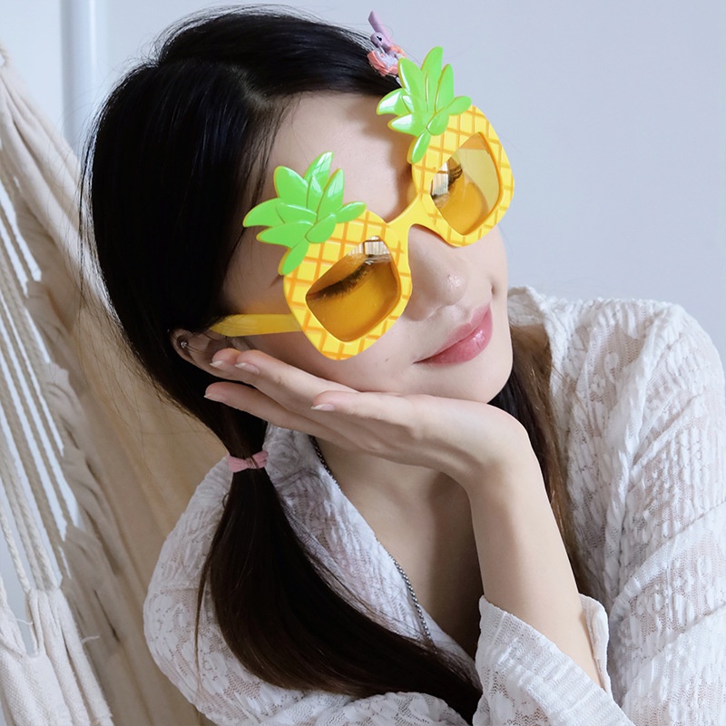 Kính Mát Hình Trái Dứa Vui Nhộn Cho Các Bữa Tiệc