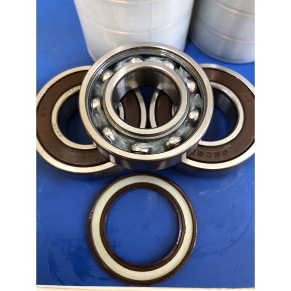 Bạc đạn, vòng bi Nhật nhập khẩu nhiều loại: 6200, 6201, 6202, 6203, 6204, 6205, 6206, 6300, 6301, 6302, 6303,6304, 6305