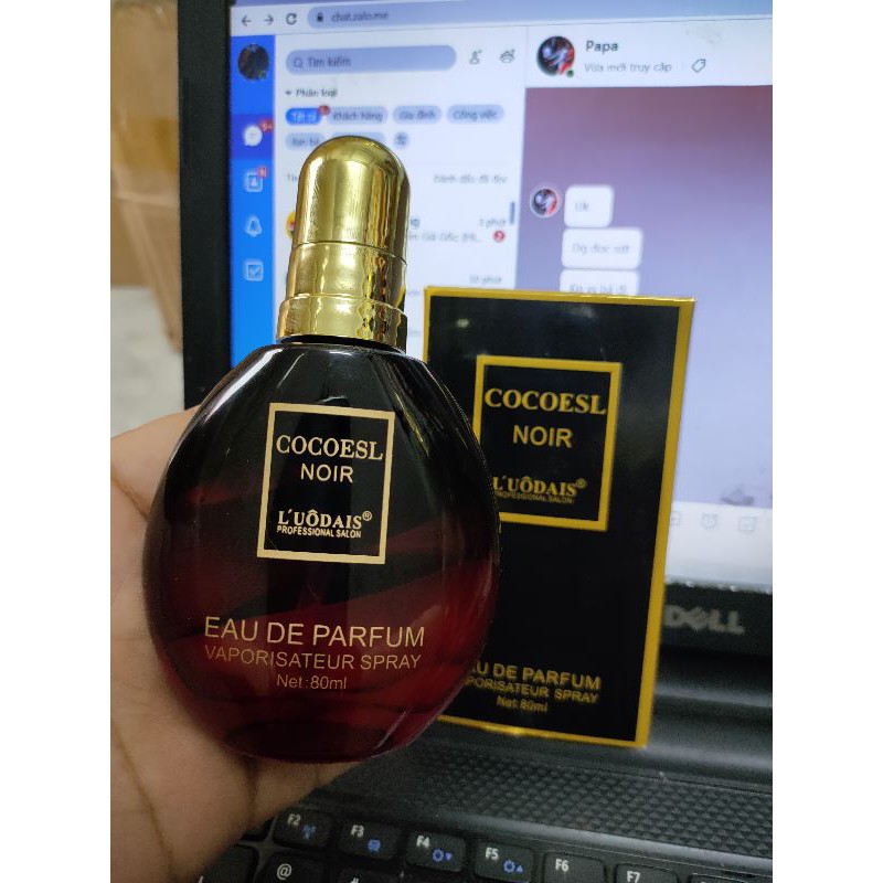 Tinh dầu dưỡng tóc cô cô đỏ. | BigBuy360 - bigbuy360.vn