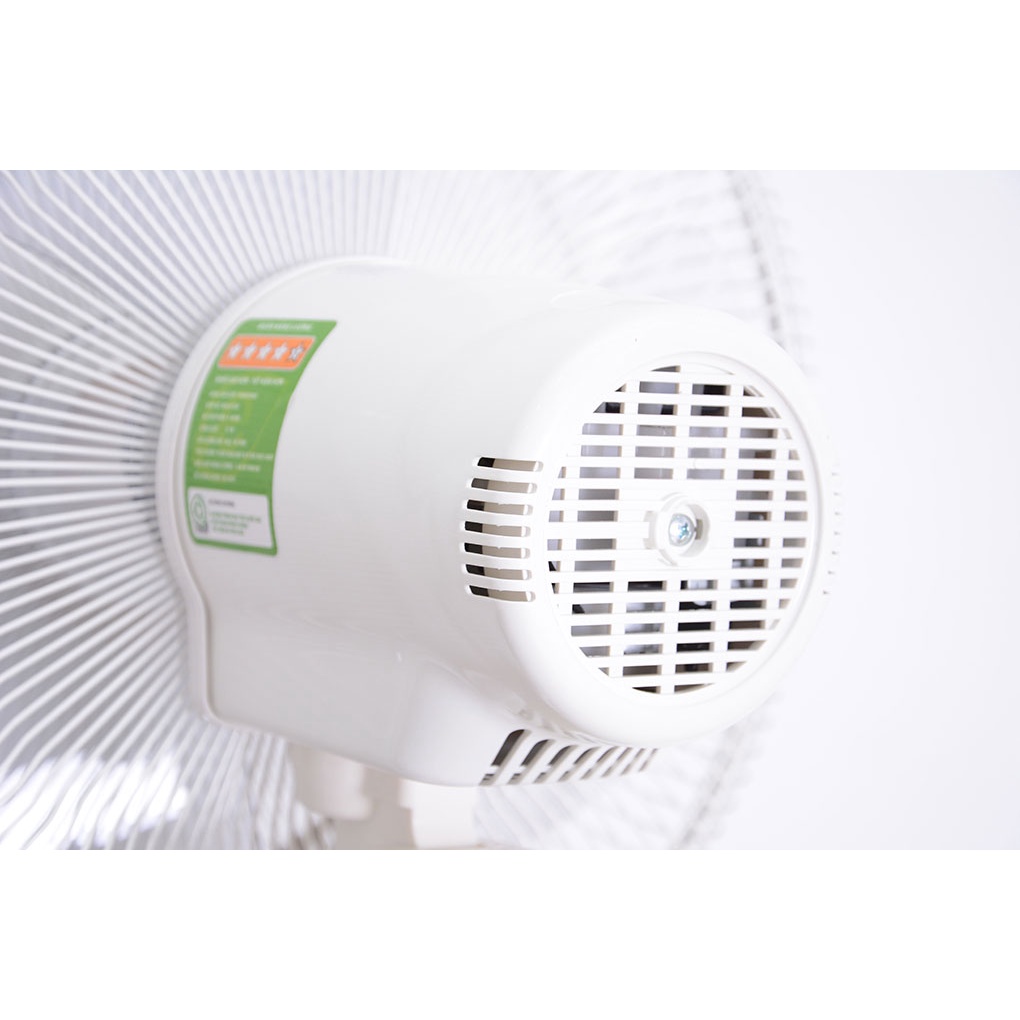 quạt treo tường panasonic f409m màu trắng (220 V)