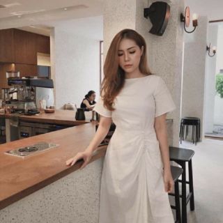 ĐẦM MIDI TRẮNG ĐÍNH NGỌC