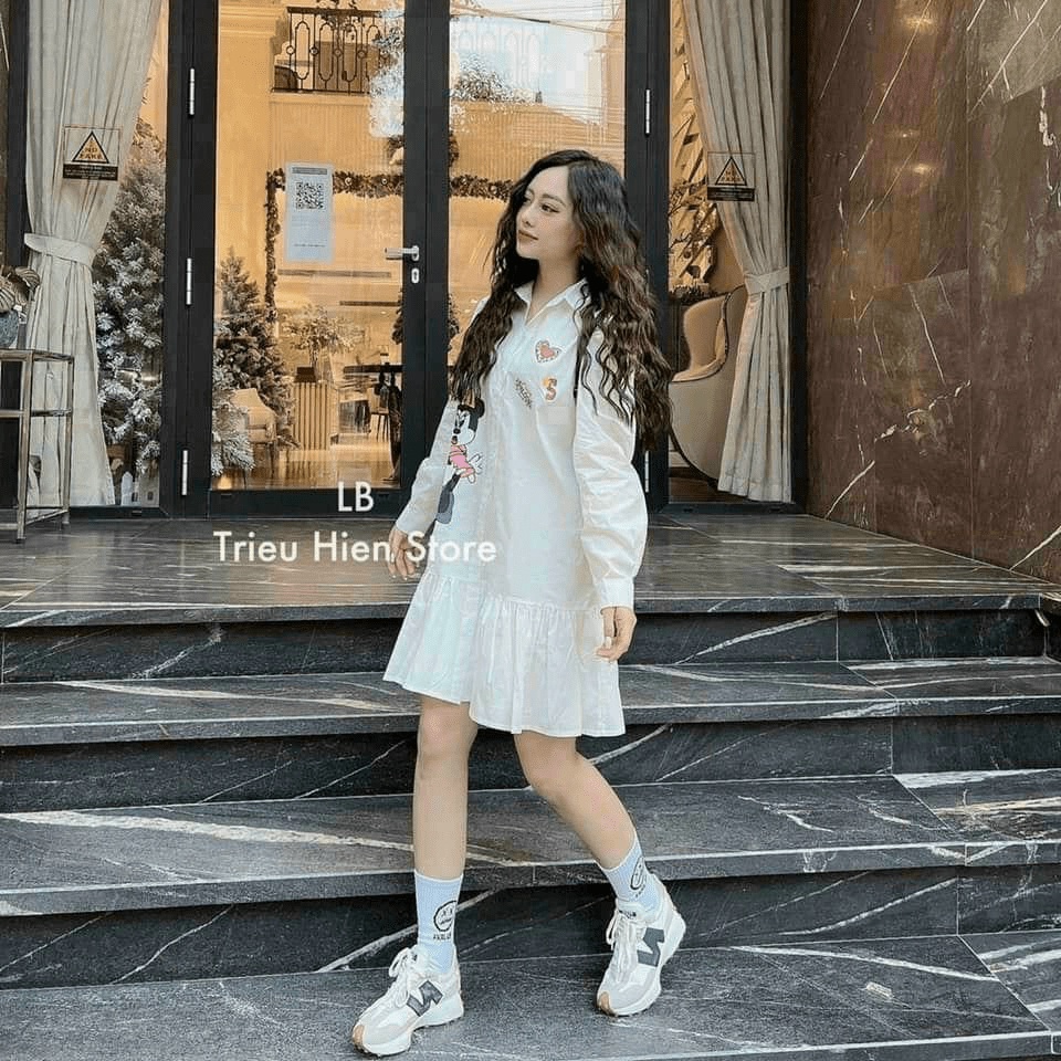 (HÀNG MỚI) ĐẦM SUÔNG CỔ SƠ MI PHỐI TẦNG CHÚ VỊT DONALT CỰC XINH