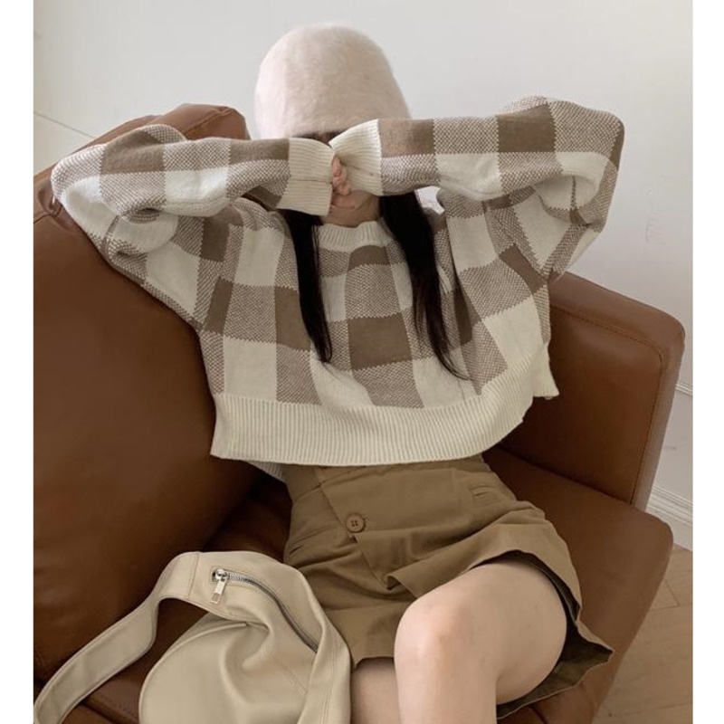 Áo lửng tay dài cổ tròn họa tiết sọc caro phong cách mới cho nữ