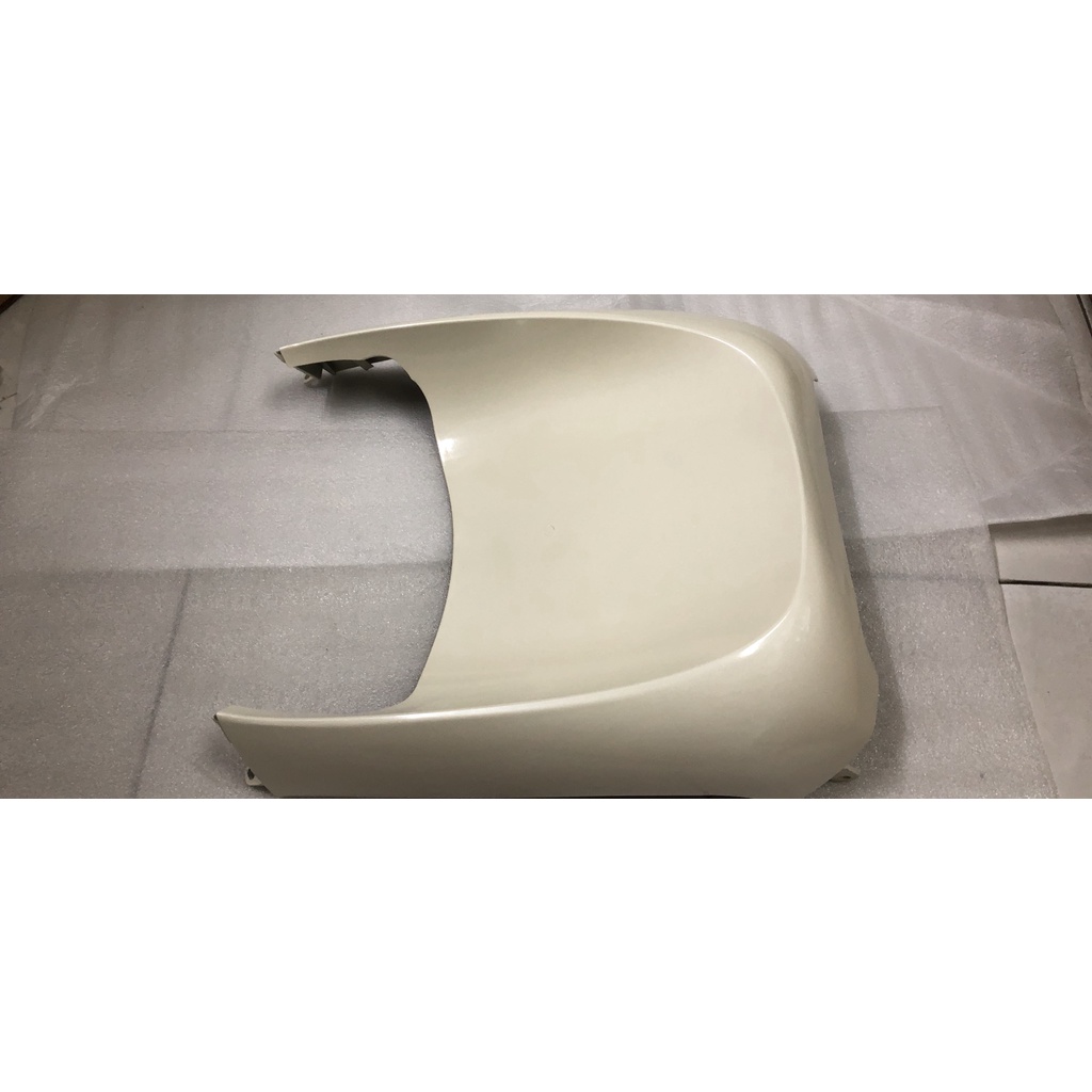 Chấn dưới xe Elizabeth mã VT5