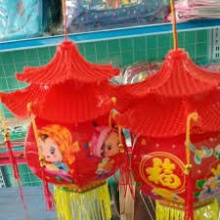 Đèn lồng trung thu mái đình 1 mái ,2 mái phát nhạc tiếng Việt đèn Led siêu sáng tiết kiệm pin