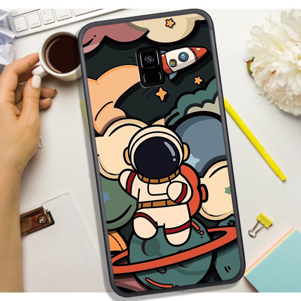 [ SIÊU HOT] ỐP LƯNG SAM-SUNG A6 2018/A5/A* 2018/J6 2018/A8 PLUS  , IN HÌNH ASTRONAUT PHI-HÀNH-GIA, MÀU SẮC BẮT MẮT