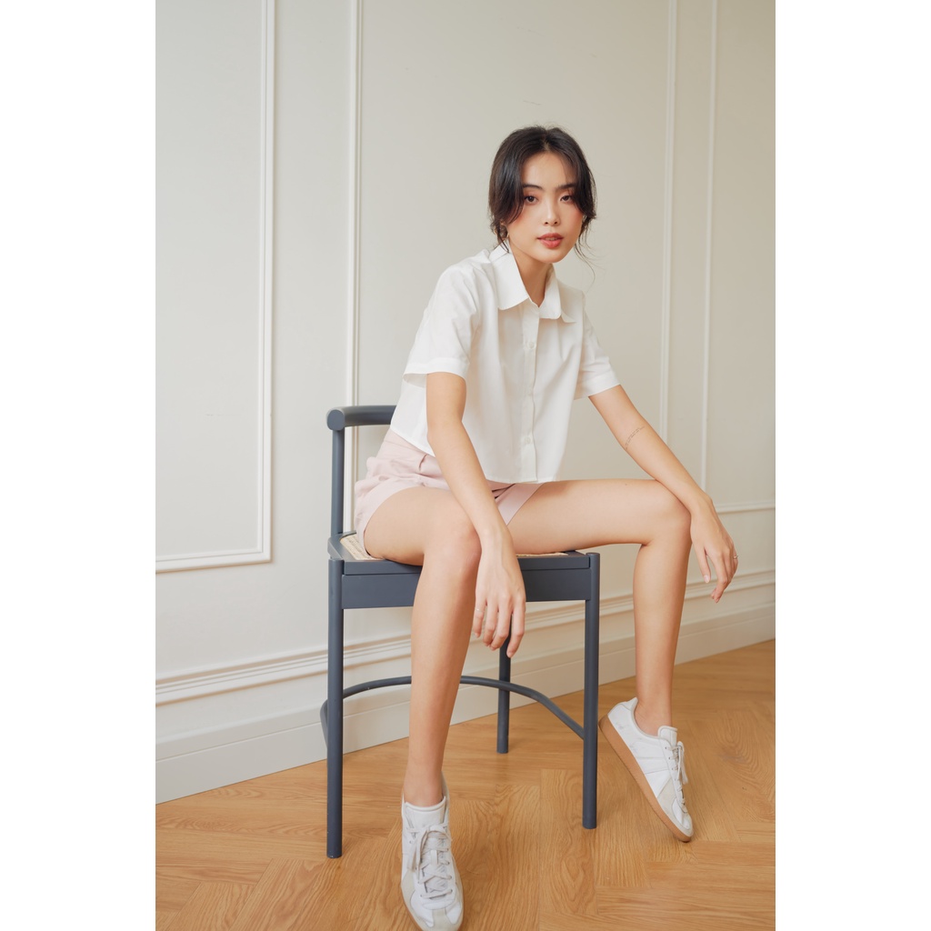 Áo croptop sơ mi tay lỡ - HELLY