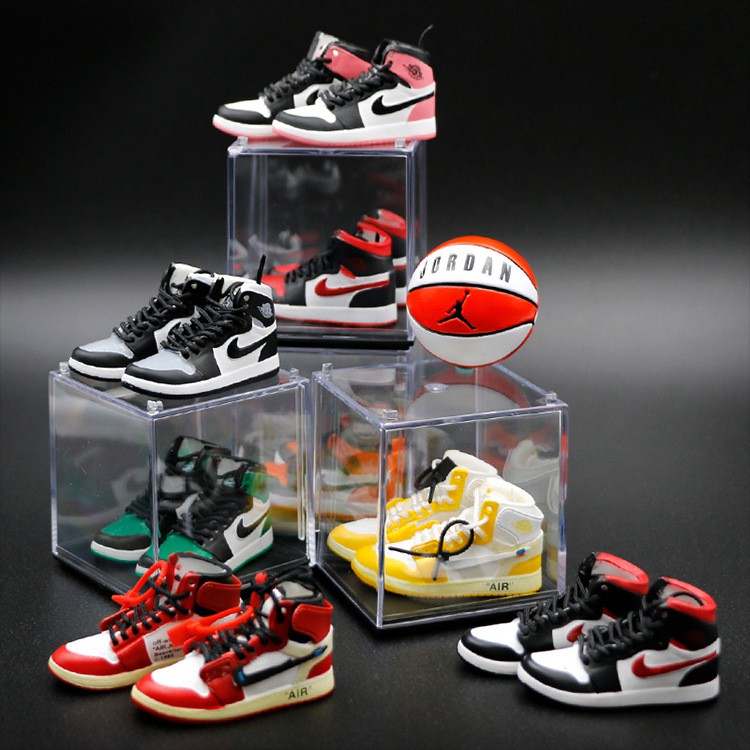 Móc Khóa Giày Jordan Chicago  - Mô Hình Giày Jordan Mini