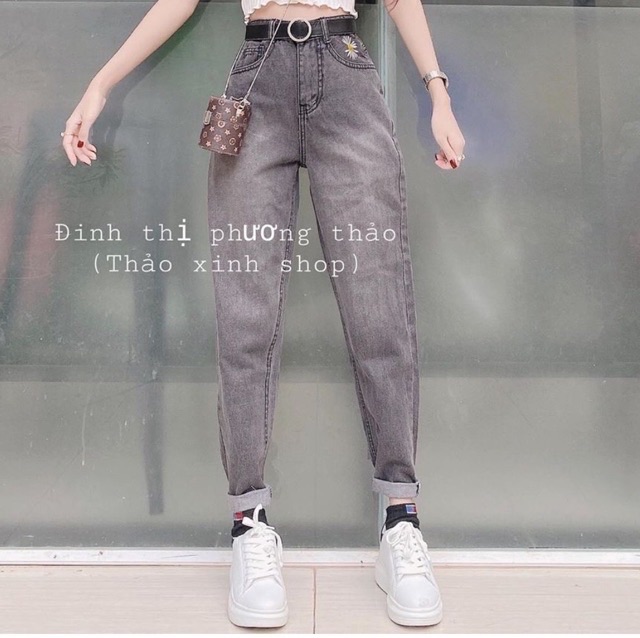 Quần baggy trơn thêu hoa cúc hot trend | BigBuy360 - bigbuy360.vn