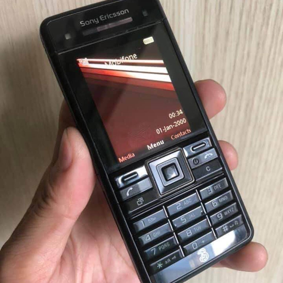 ĐIỆN THOẠI SONY ERICSSON C902 CHÍNH HÃNG