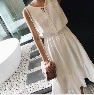 ĐẦM DÁNG XÒE CHUN EO ĐUÔI CÁ NƠ CỔ