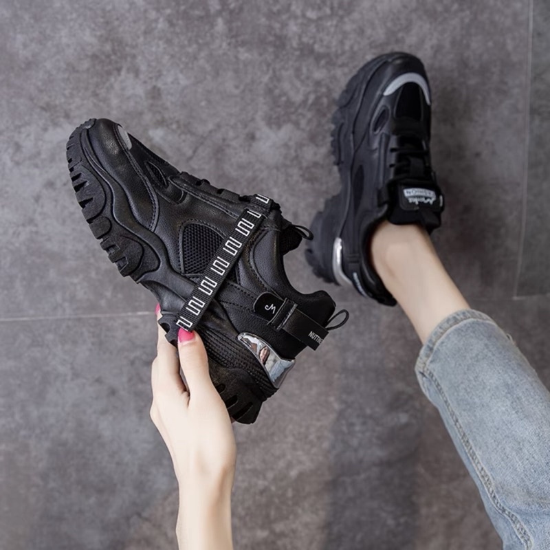 Giày Thể Thao Sneaker Nữ Đế Răng Cưa Màu Đen Siêu Hot
