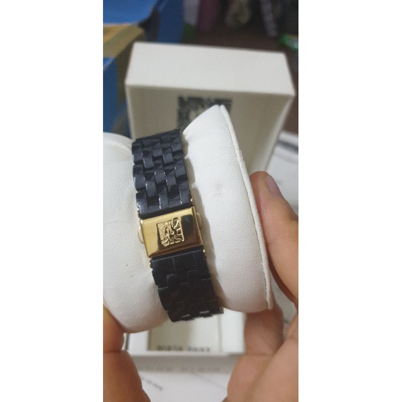 Auth thanh lý đồng hồ nữ màu đen có đính hạt kim cương lấp lánh Anne Klein AK/0317SASS