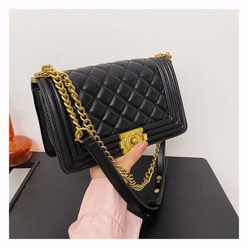 Túi xách nữ dáng hộp / túi xách boy khoá đep dây xích pha da hot G761 - OK SHOP