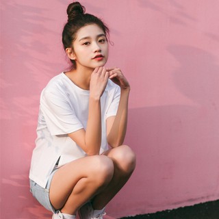 Áo thun trơn xẻ tà cao thấp cá tính