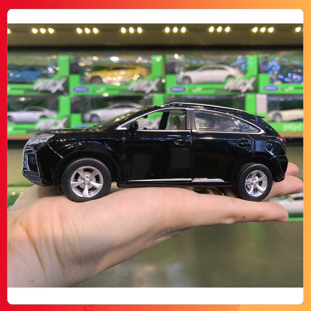 Mô hình xe Lexus RX350 tỉ lệ 1:32 màu đen hãng khác