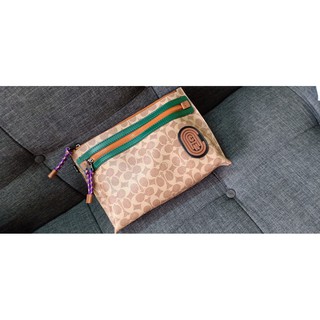 Túi Coach Clutch