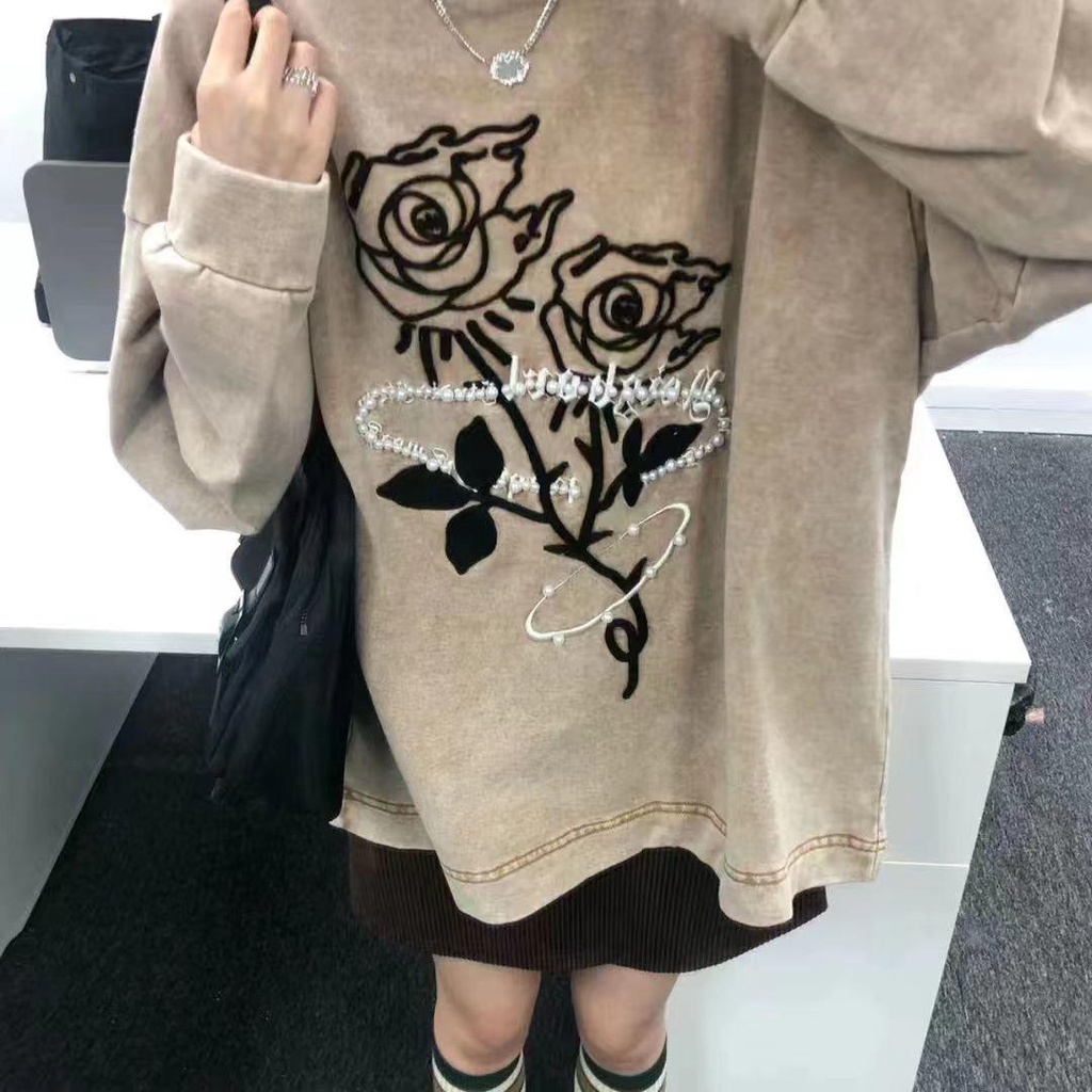 Áo Sweater Cổ Tròn Dáng Rộng Thêu Hình Hoa Hồng Thời Trang Thu Đông Phong Cách Retro Mỹ Mới