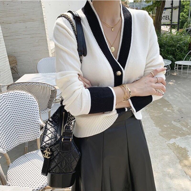 Áo len cardigan viền màu - 3 màu - Freesize