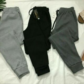 Quần jogger bom tăm