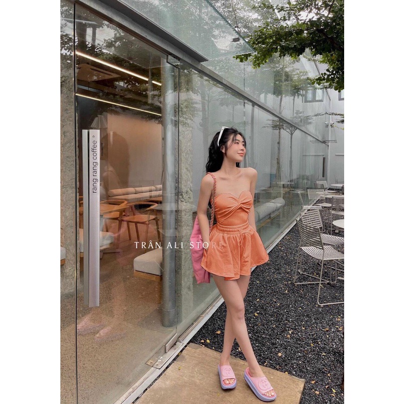 set áo ống xoắn ngực quần đùi xòe xinh xắn