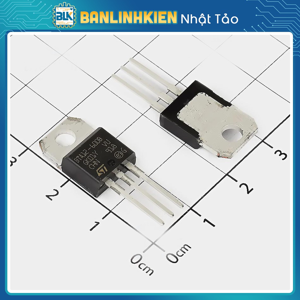 BTA12-600B TO220 TRIAC 12A 600V Chân Cắm