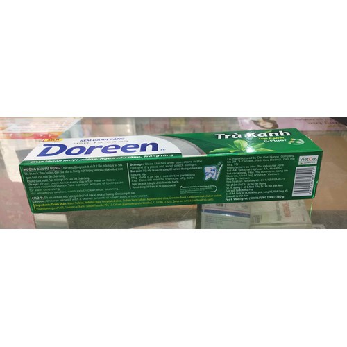 Kem đánh răng DOREEN Trà Xanh 180g